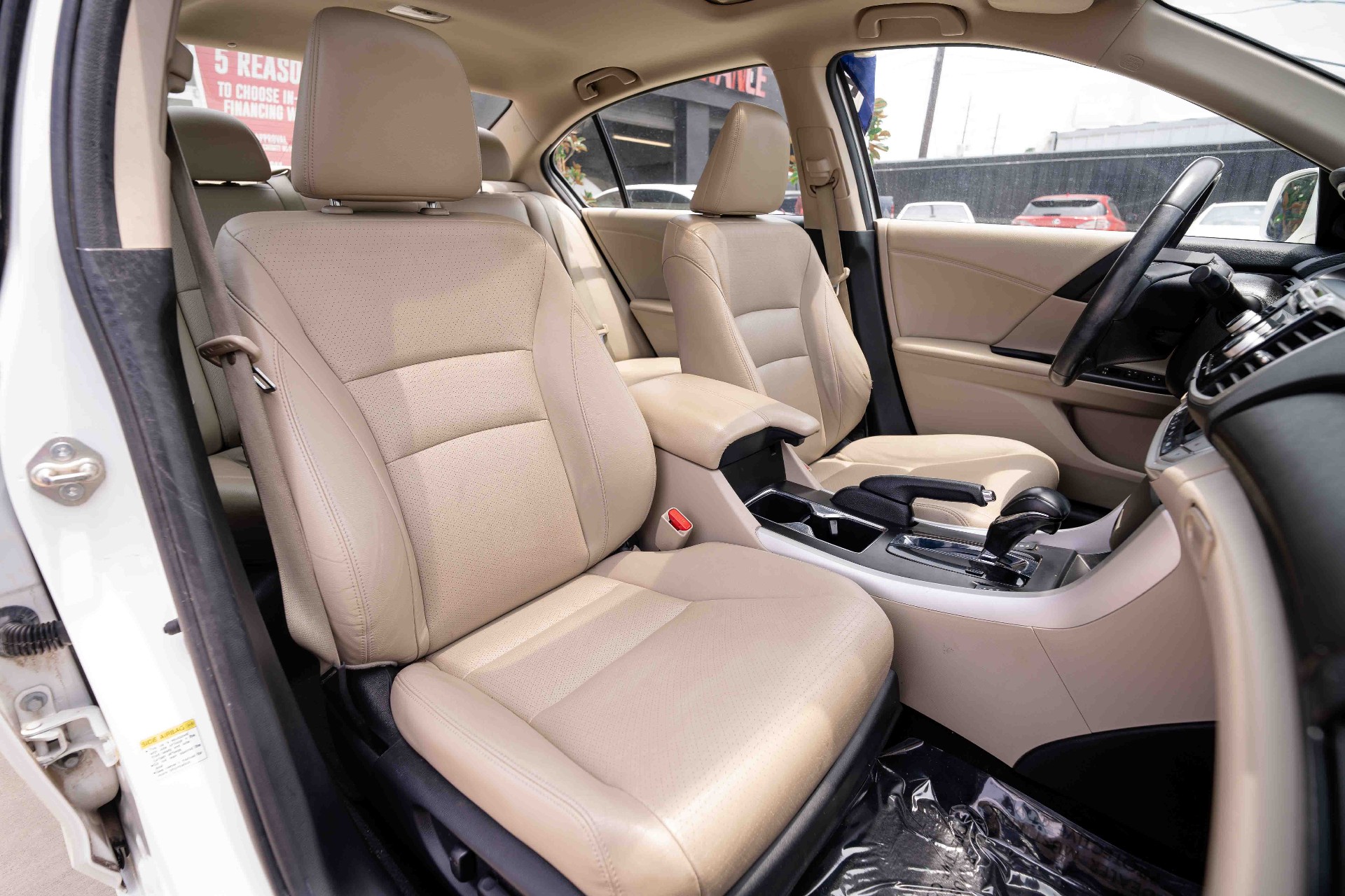 2015 Honda Accord - Image 14