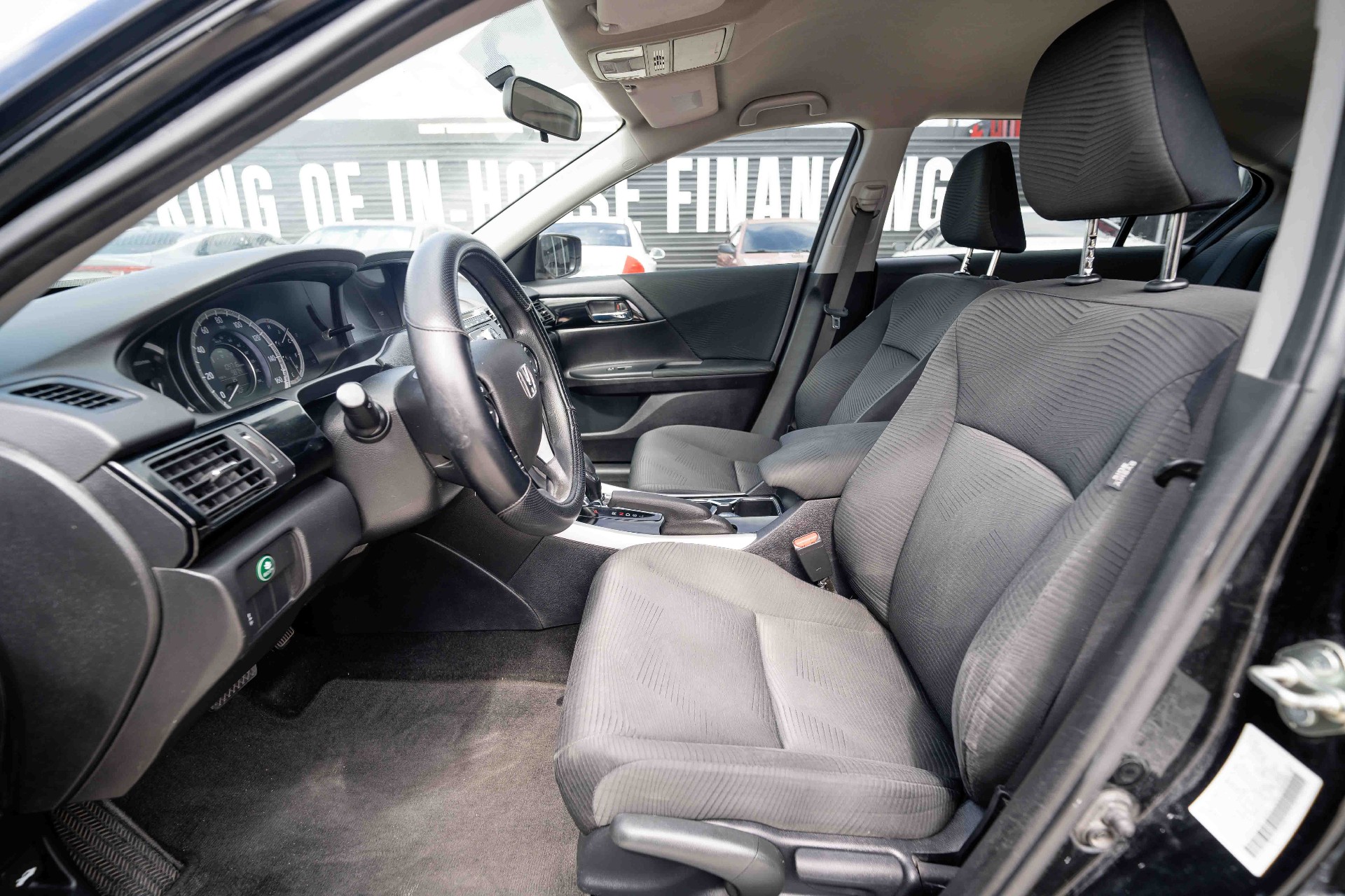2016 Honda Accord Sport - Image 9