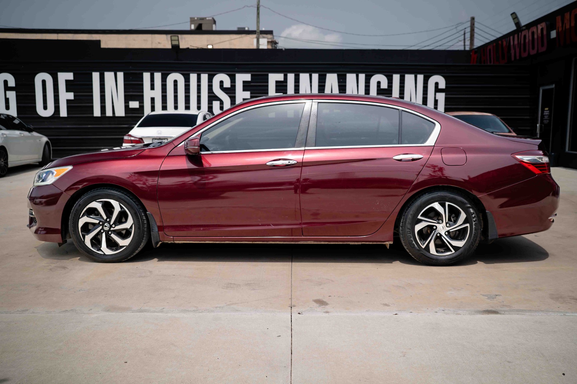 2017 Honda Accord - Image 5