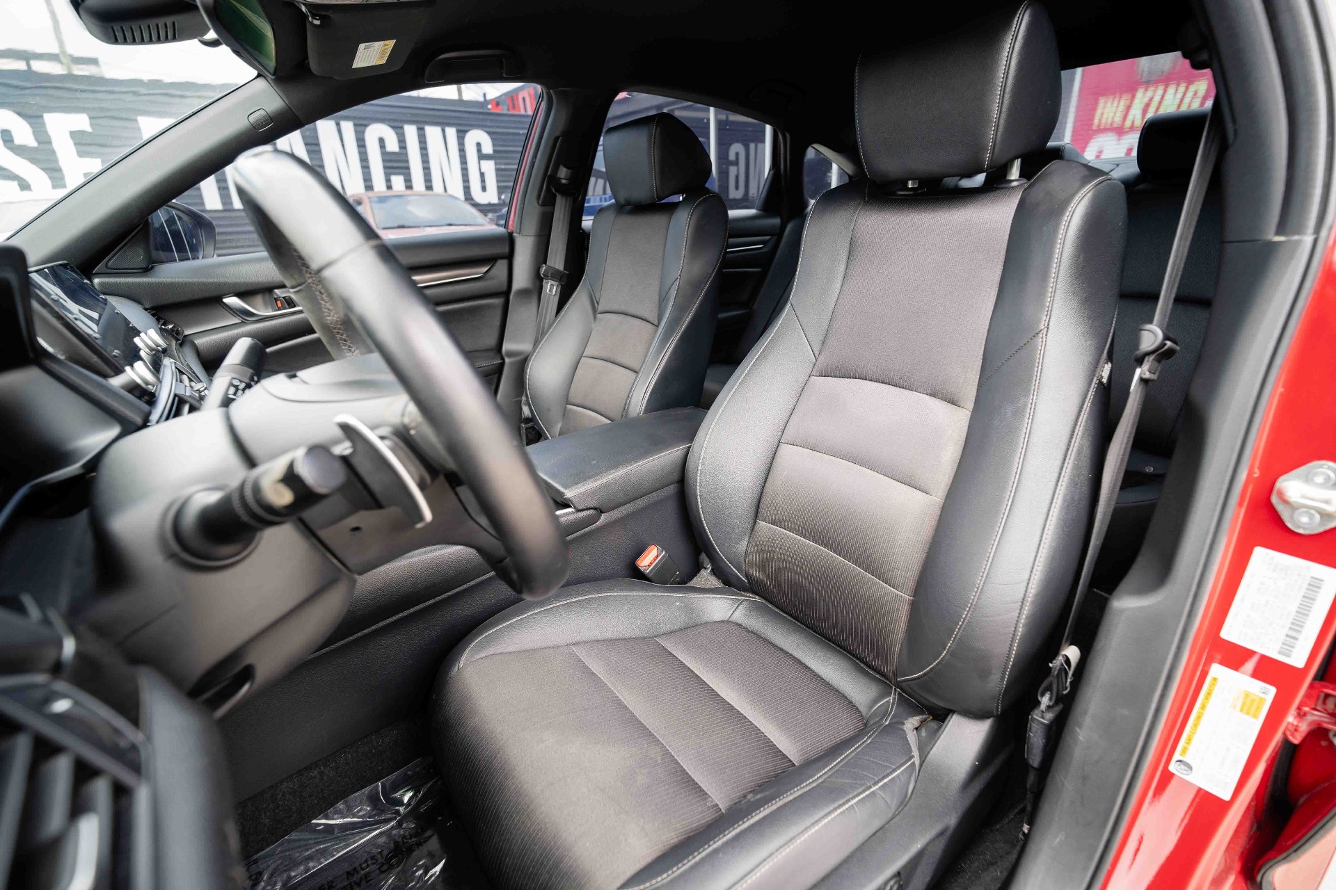 2019 Honda Accord - Image 15