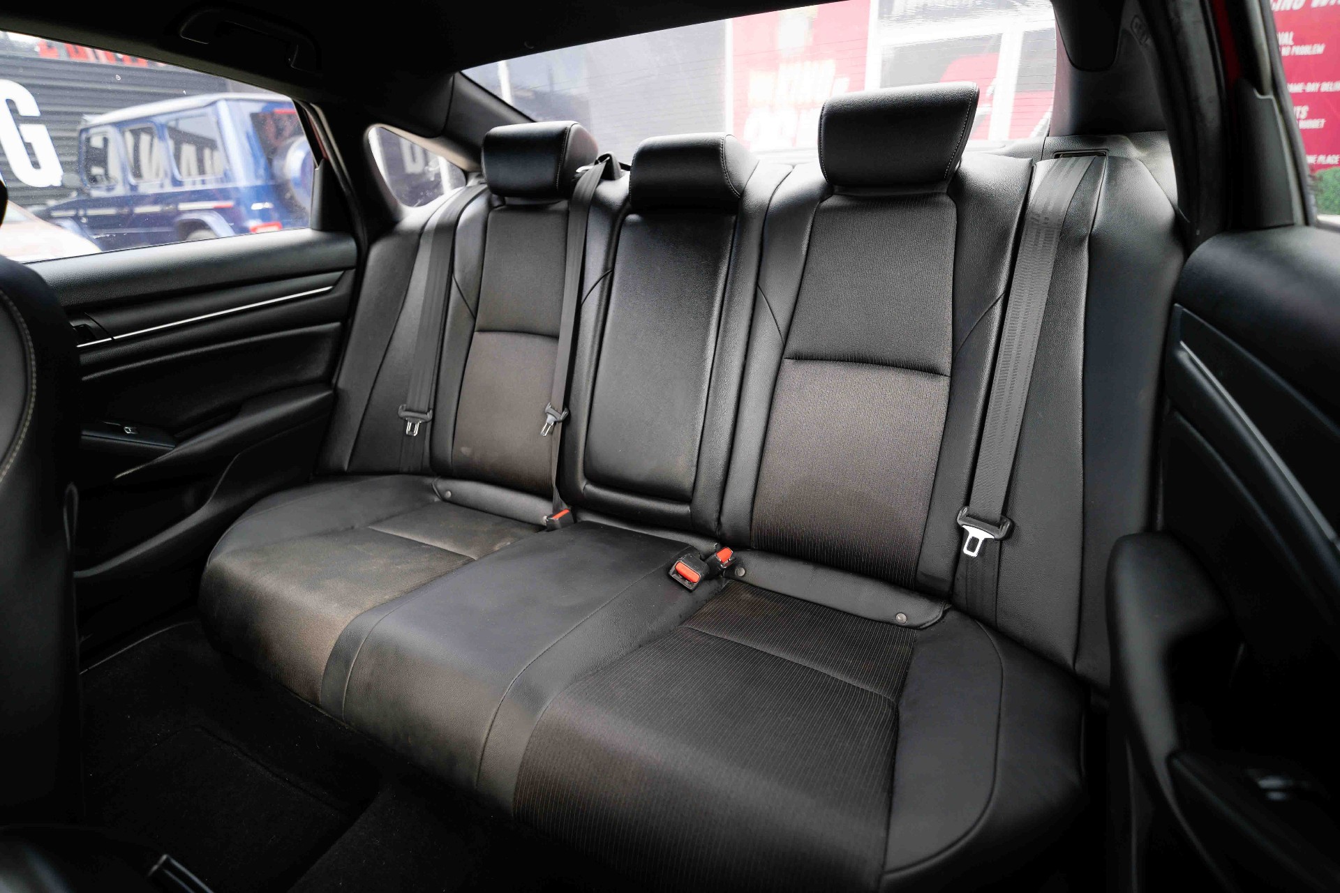 2019 Honda Accord - Image 17