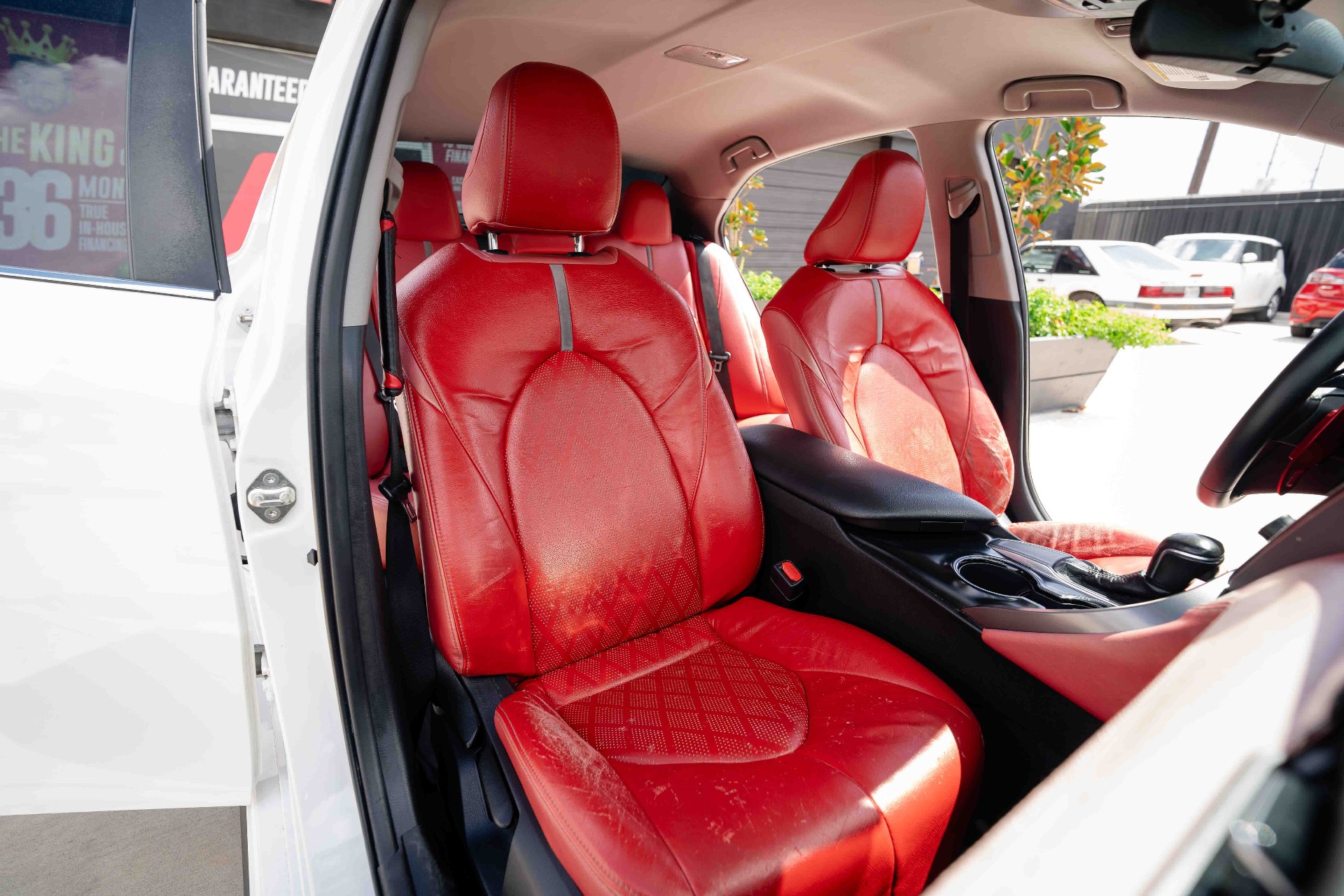 2019 Toyota Camry - Image 14
