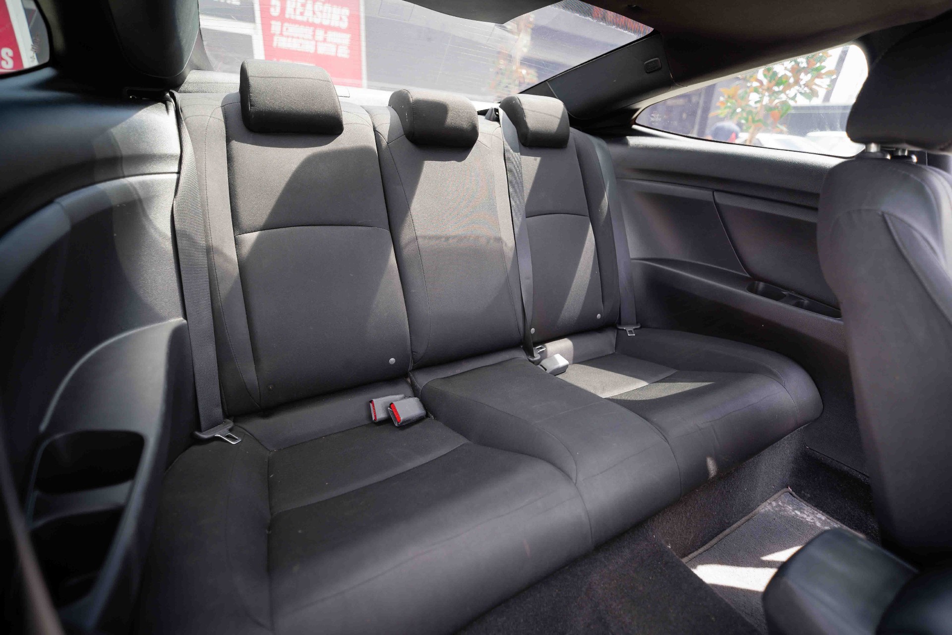 2019 Honda Civic Coupe - Image 14