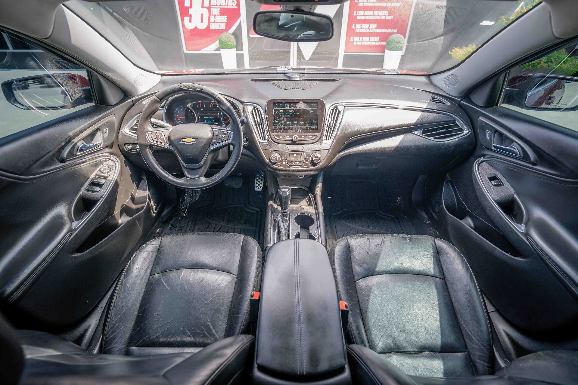 2017 Chevrolet Malibu - Image 13