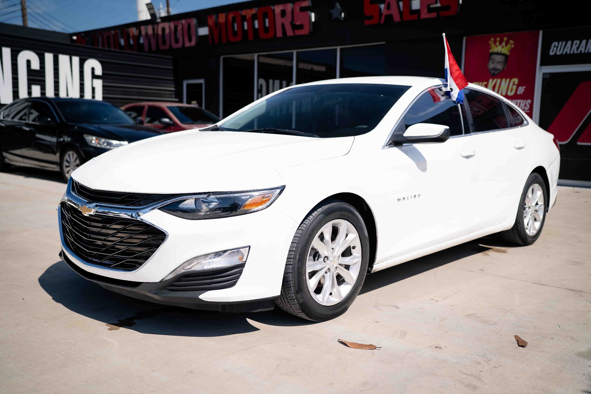 2018 Chevrolet Malibu LT - Image 1