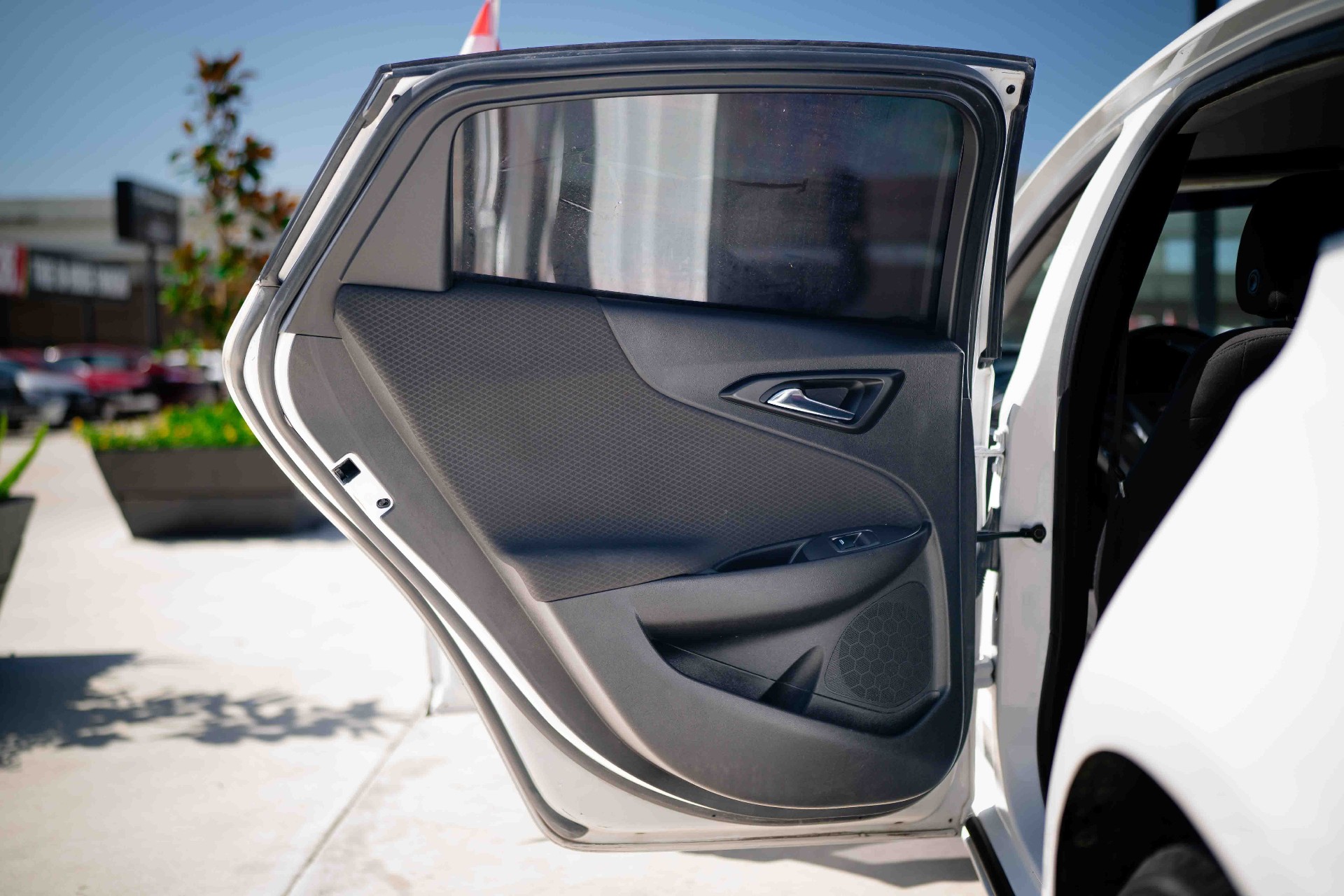 2018 Chevrolet Malibu LT - Image 11