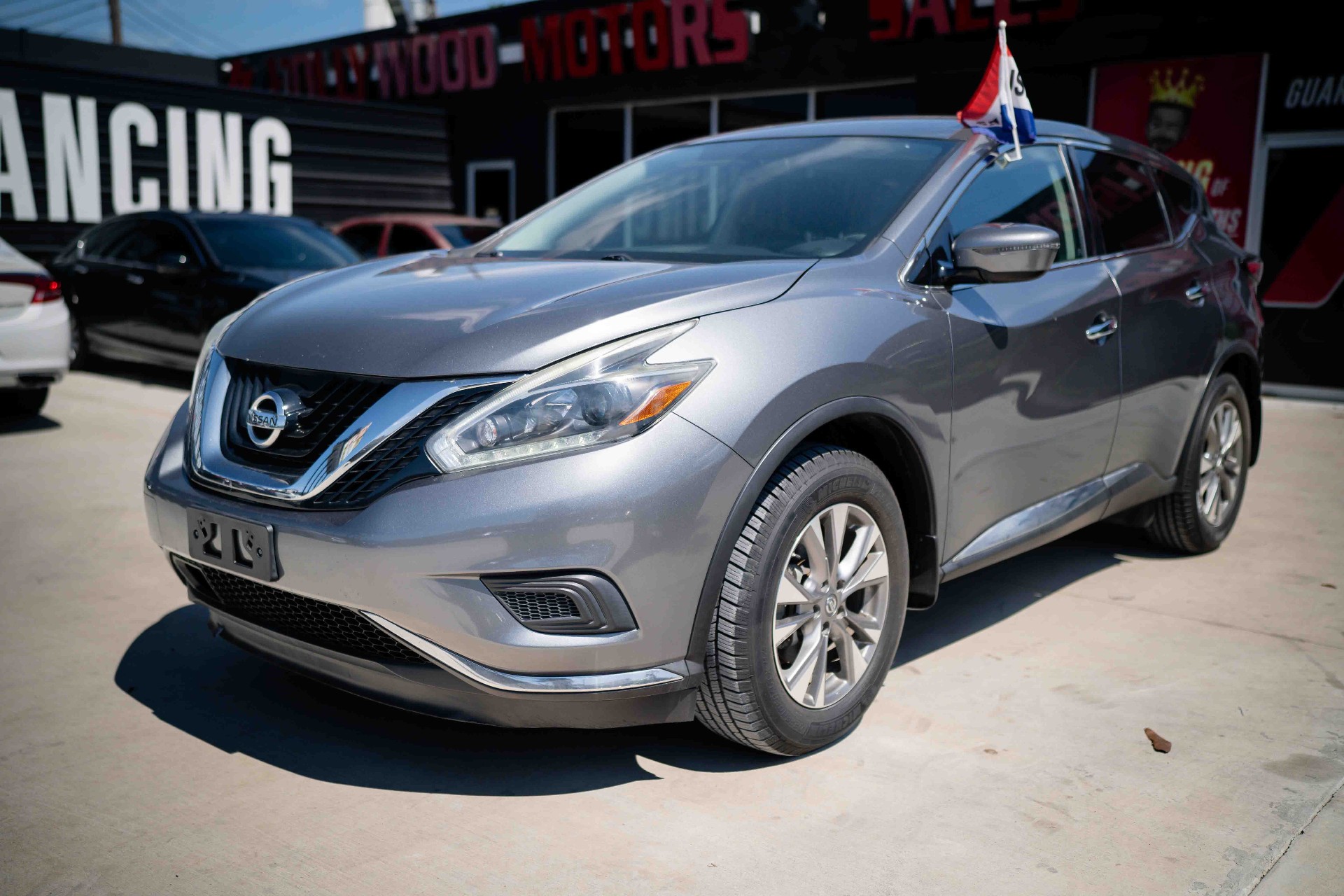 2018 Nissan Murano Platinum - Image 1