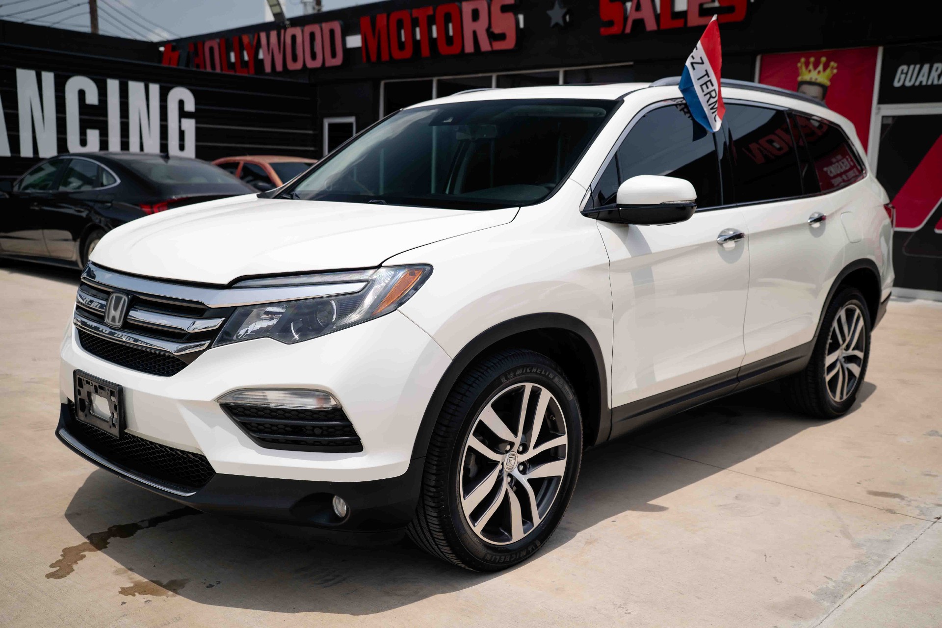 2017 Honda Pilot - Image 1