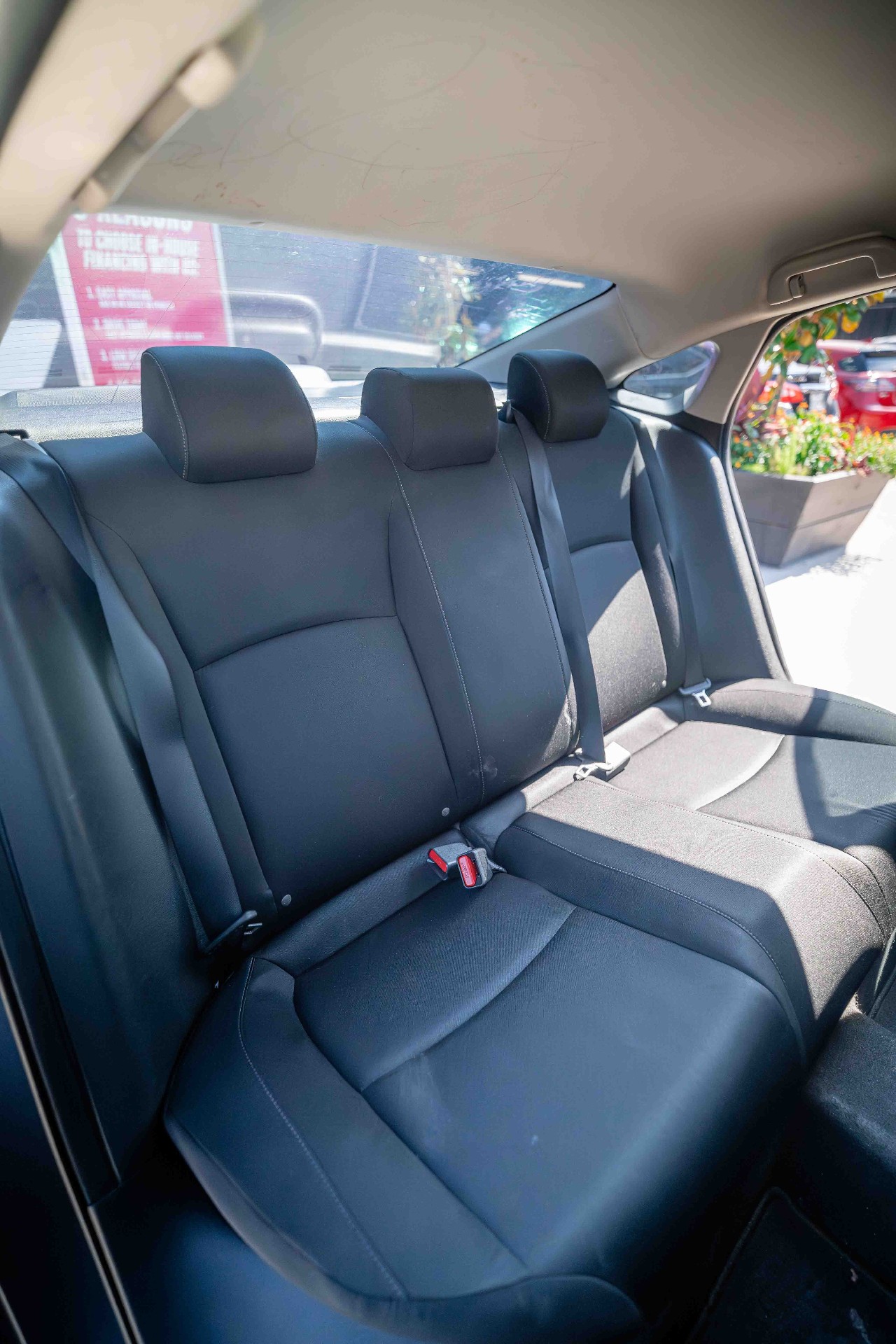 2017 Honda Civic - Image 10