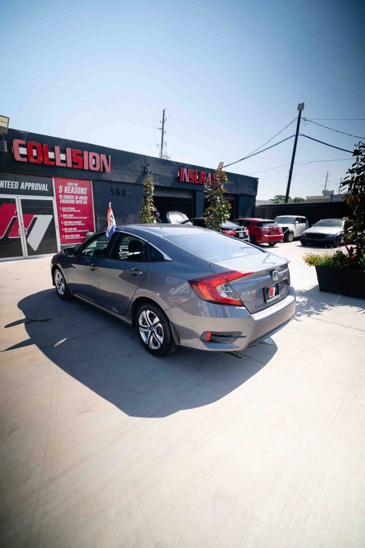 2017 Honda Civic - Image 15