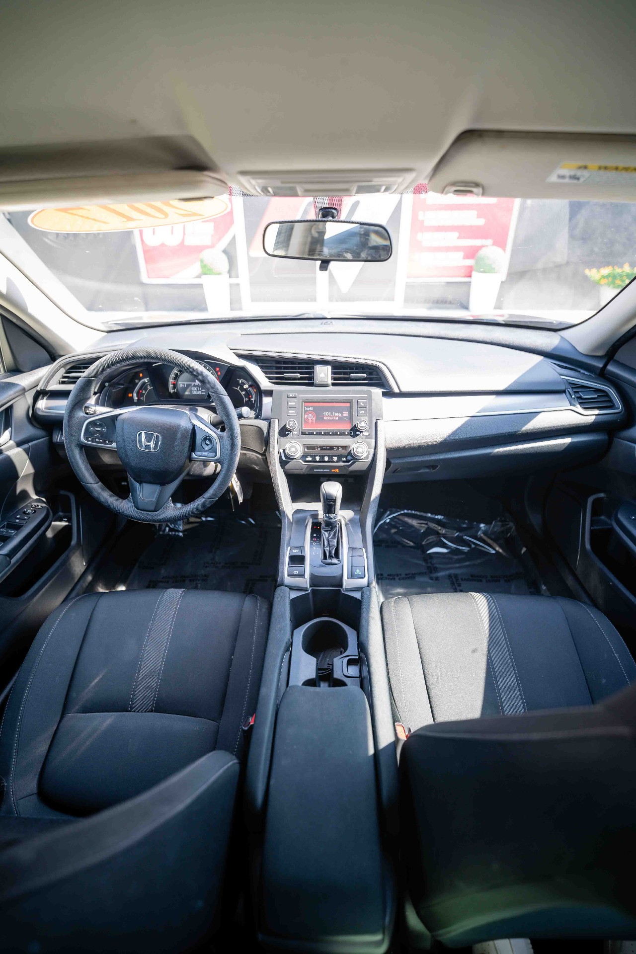 2017 Honda Civic - Image 17
